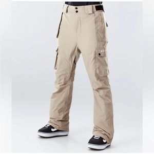 New with tags Montec insulated ski snowboarding pants